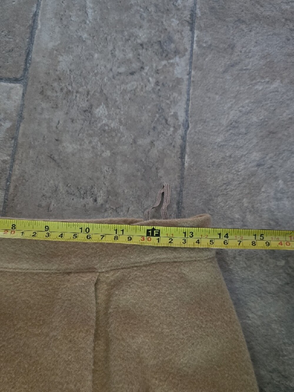 Vintage Brooks Brothers 100% Camel Hair Midi Pencil Skirt Pleated Tan Size 10 US - Picture 7 of 14